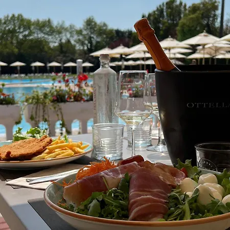 San Benedetto Relais Campsite Peschiera del Garda